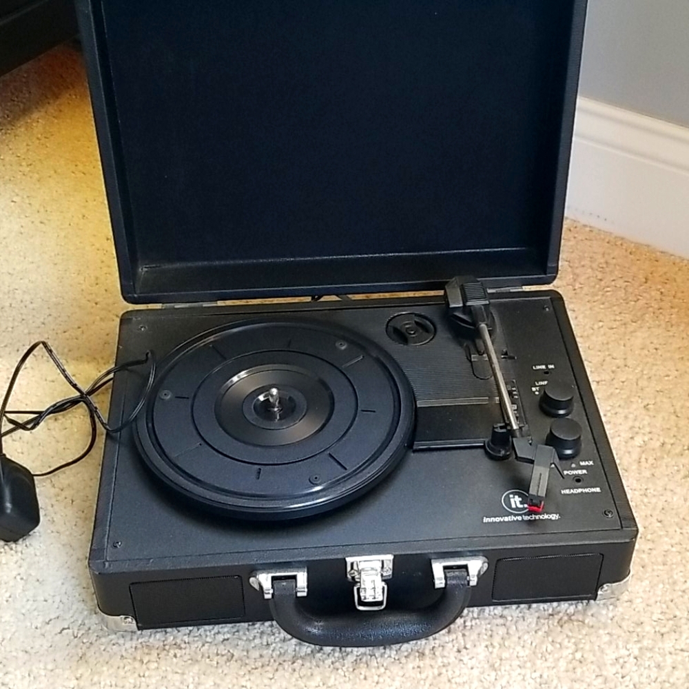 Record Player Excellent Condition